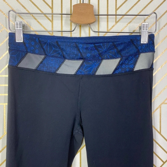 Lululemon Run: Inspire Crop II *Sashiko‎ Print - Picture 3 of 11